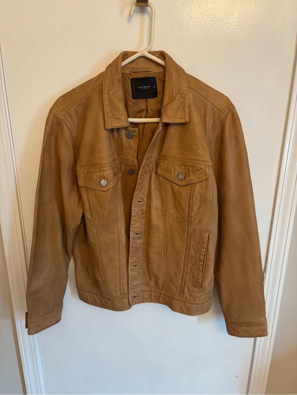 Classic Women’s Lucky Brand Tan Leather Jacket -  Trucker Style size XL